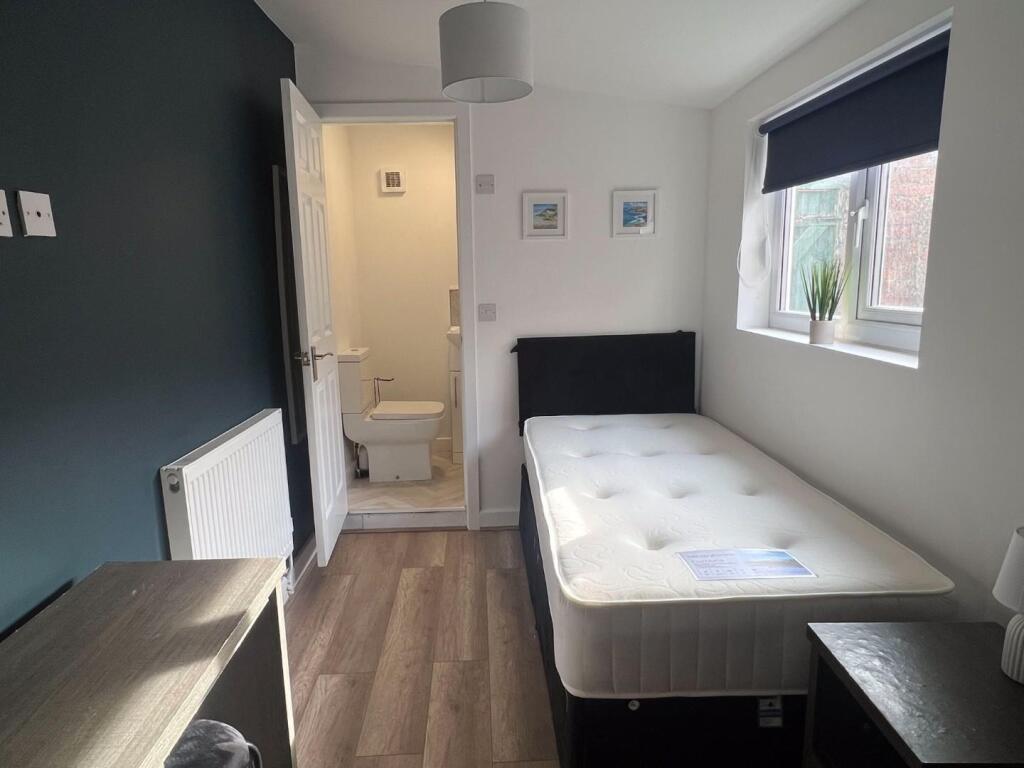House in Middlesbrough, Gresham, Ayresome - More