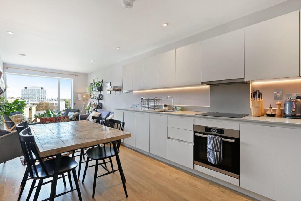 Main image of property: Camberwell Road, London, SE5