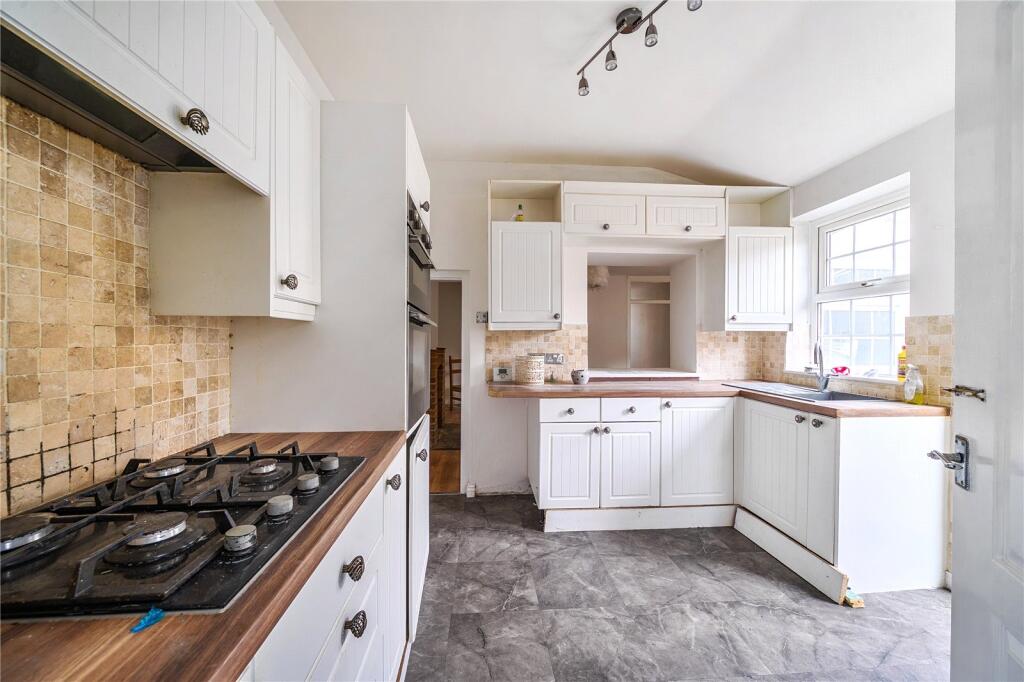 House in Chard, Somerset - View 4