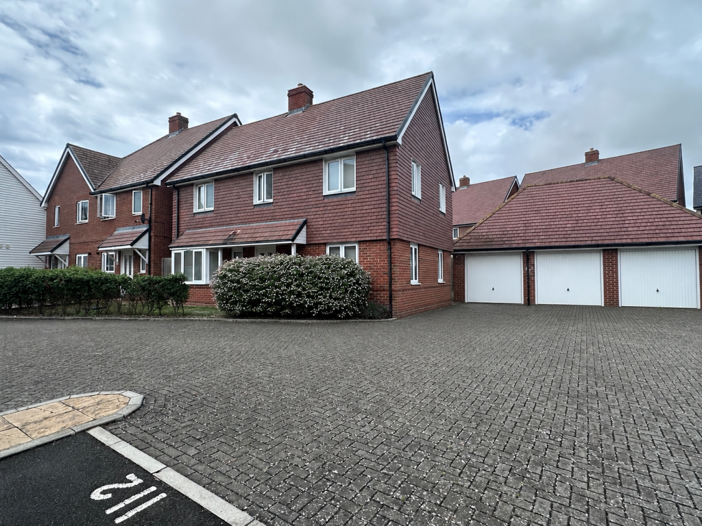 Main image of property: Yarrow Place, Stone Cross, Pevensey, BN24 5GG