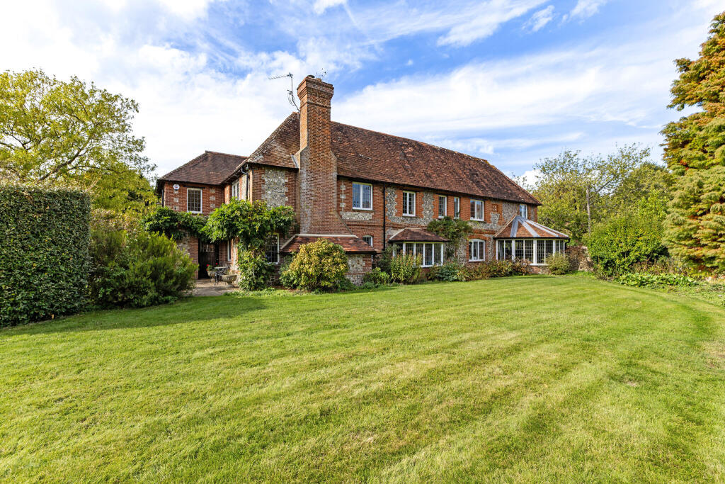 House in Arun, Aldingbourne - More