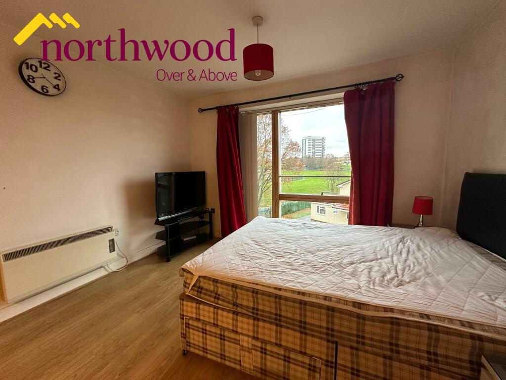 Studio flat for rent