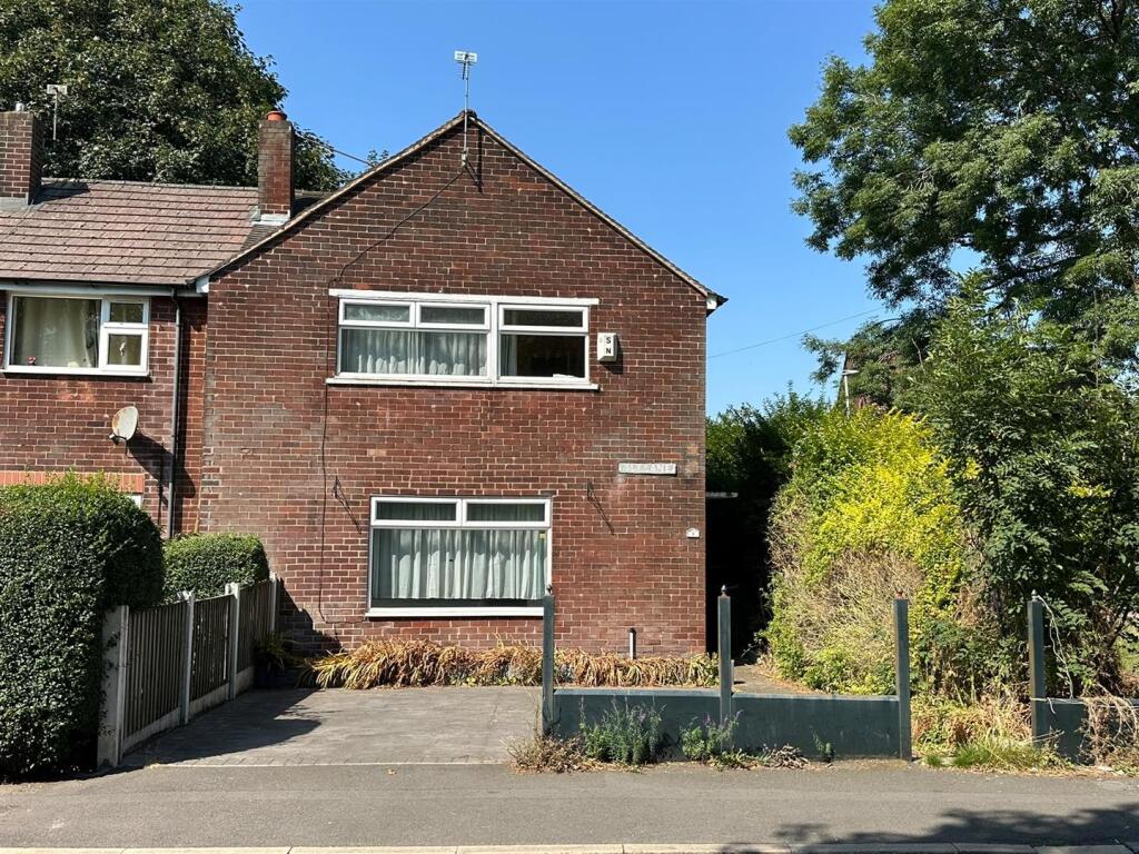 Main image of property: Alt Lane, Oldham