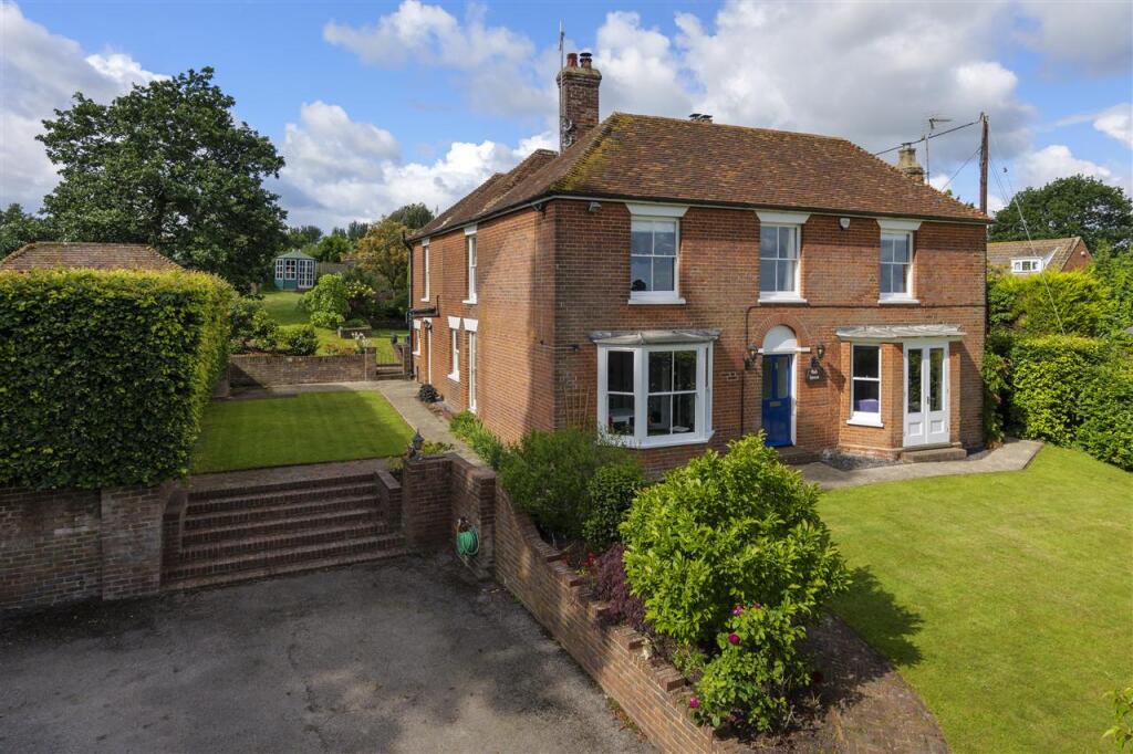 Main image of property: Oak House, South Street, Oversland, Boughton