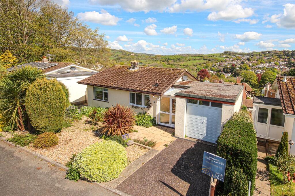 Main image of property: Portland Court, Lyme Regis, Dorset, DT7
