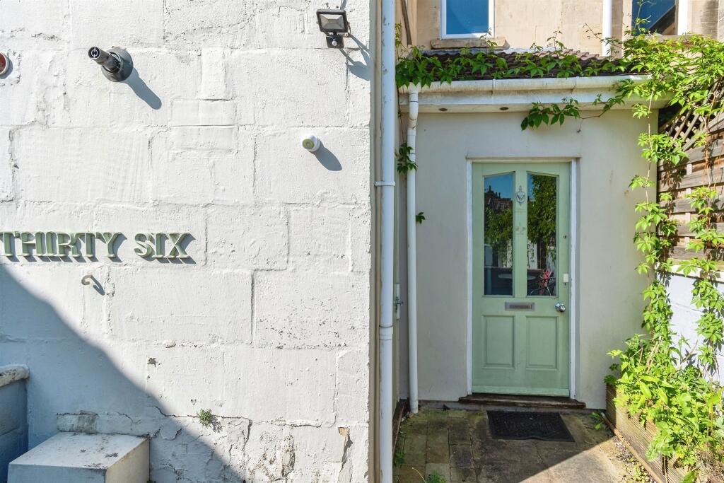 Crandale Road, Bath