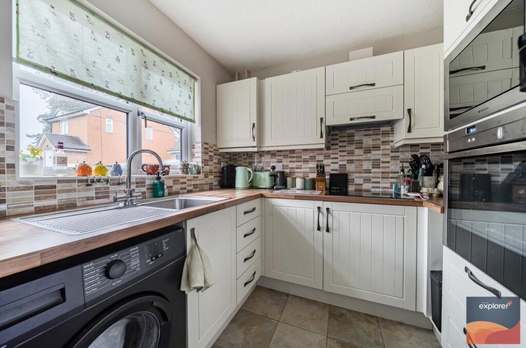 House in Reading - View 3