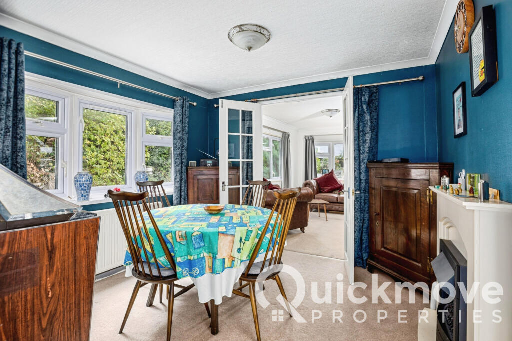 House in Llandrindod Wells - More