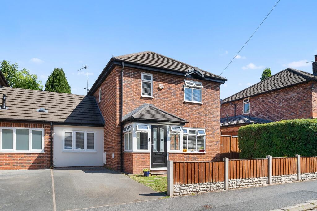 Main image of property: Vale Road, Woolton, Liverpool, Merseyside. L25 7SE