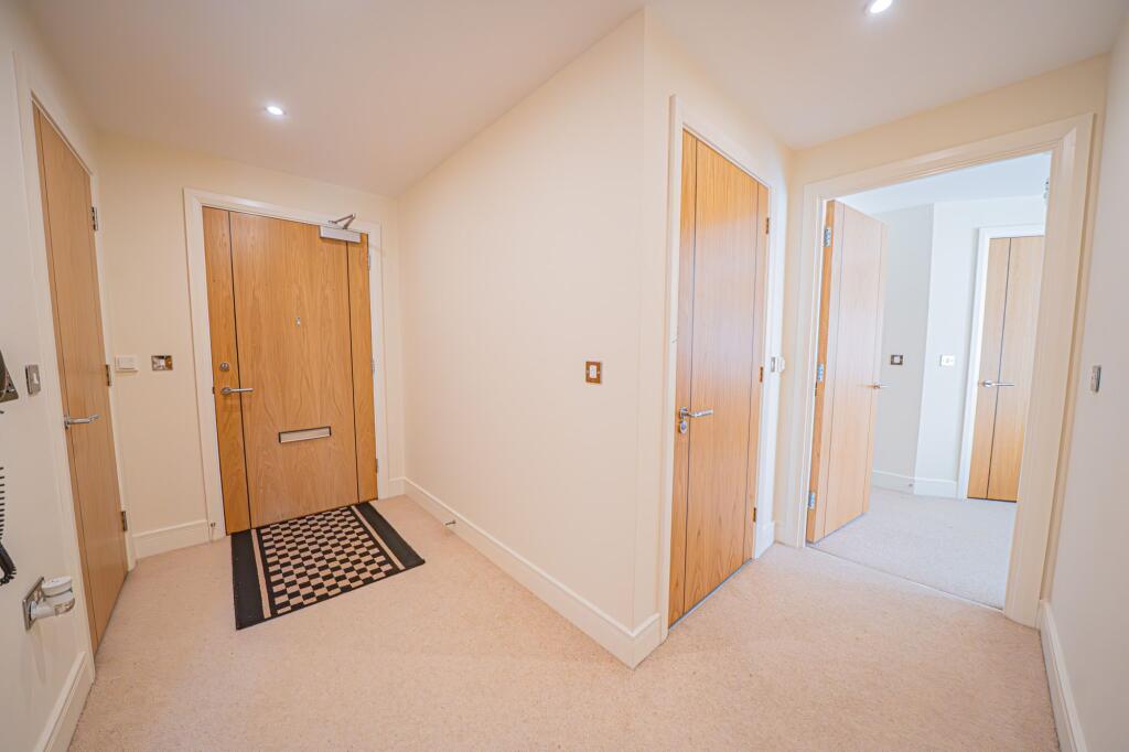 Additional image 12 of Warwick Road, Solihull, B91