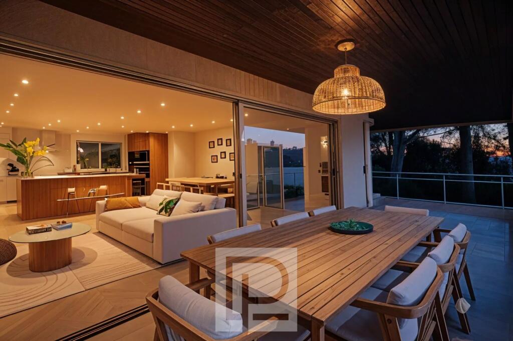Main image of property: Provence-Alps-Cote d`Azur, Alpes-Maritimes, Cannes