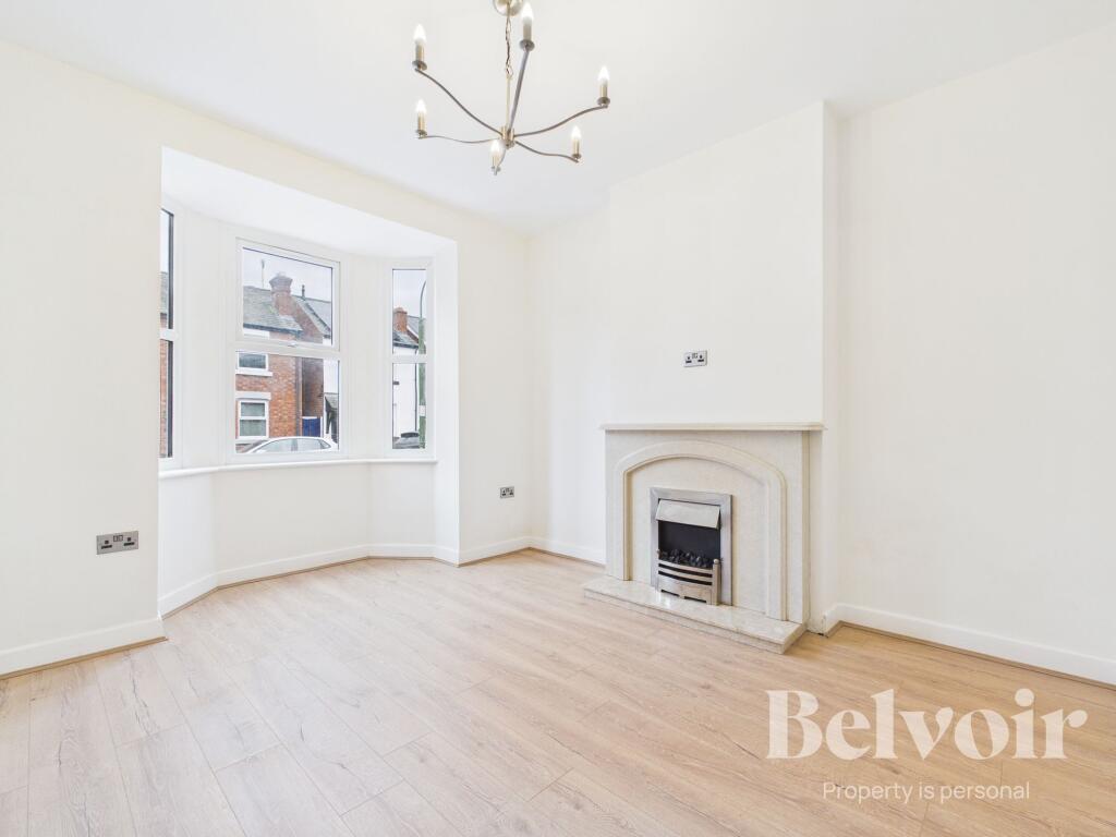 House in Shrewsbury, Spring Gardens, Greenfields - More