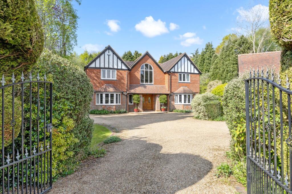Main image of property: Middle Drive, Maresfield, TN22