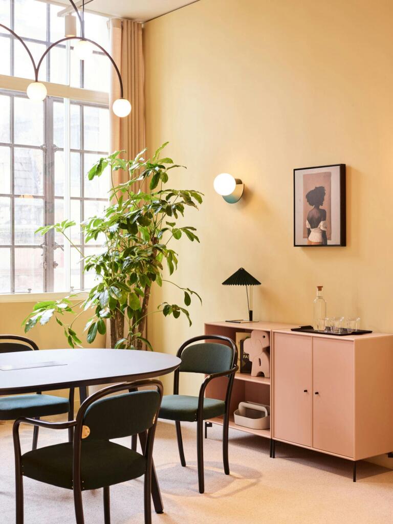 Meeting Room.jpg