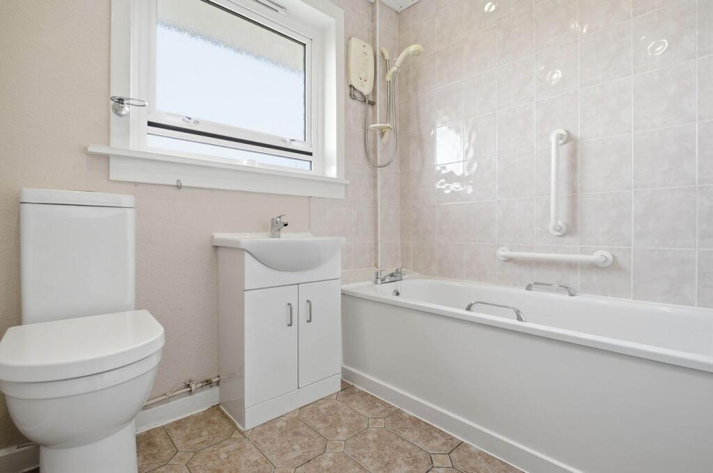 Sanquhar Avenue, Prestwick, KA9 photo 4