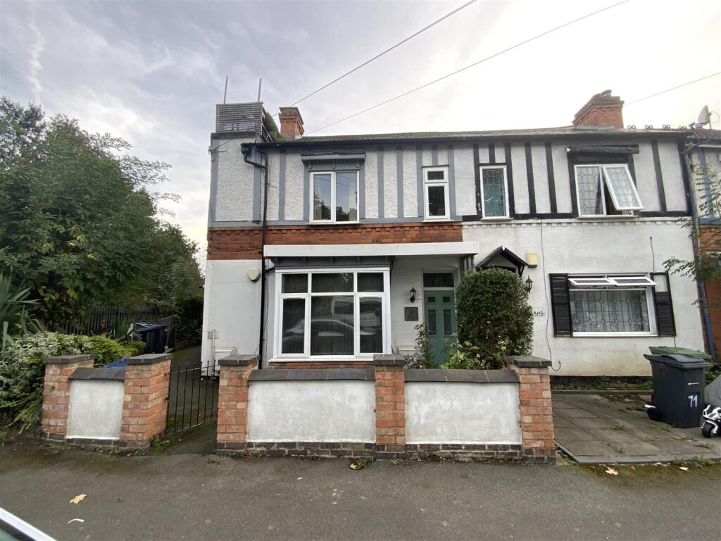 1-bed flat on Mayfield Road, Birmingham, £65,000