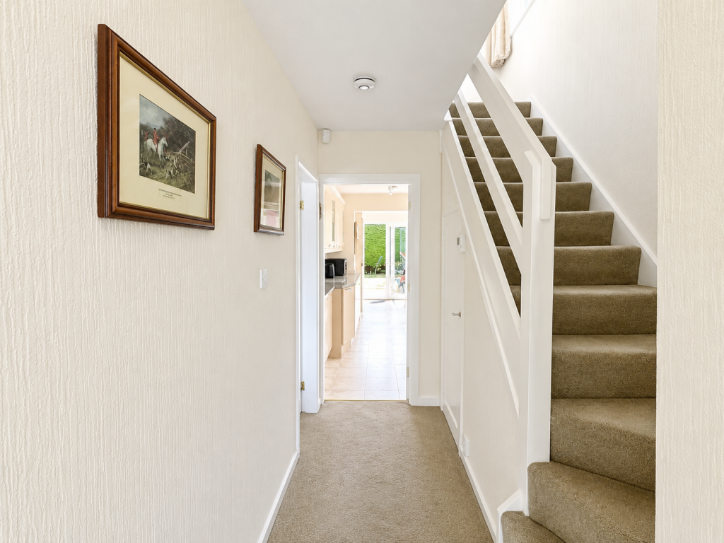 Crowood Avenue, Stokesley photo 3