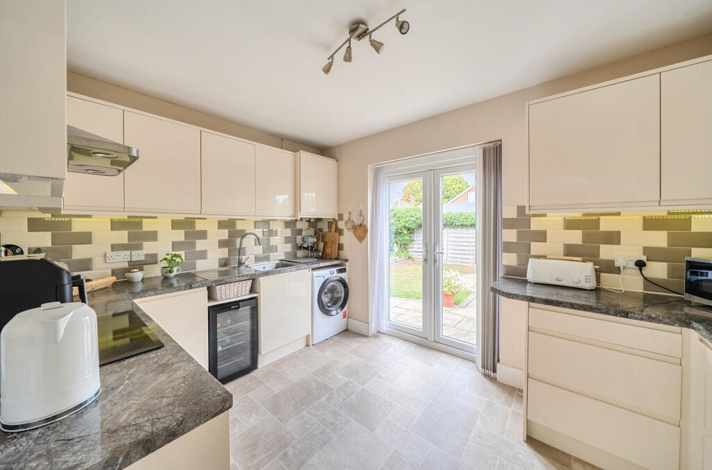 House in Southampton - View 5