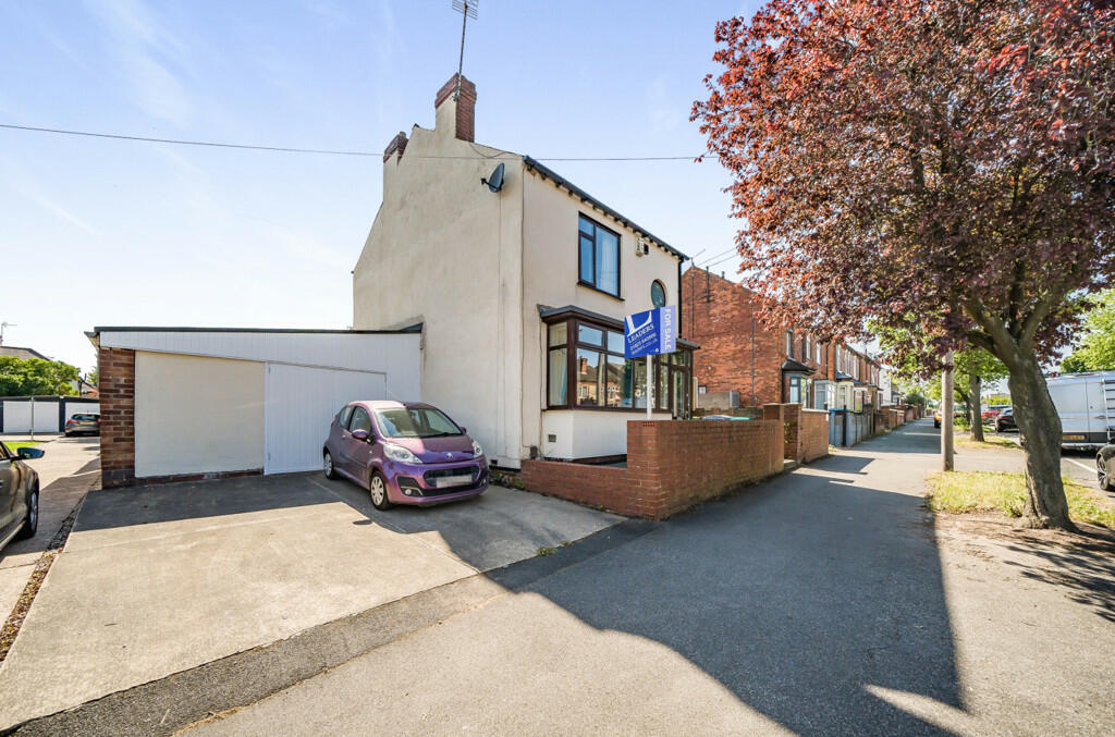 Southwell Road West, Mansfield, Nottinghamshire photo 3