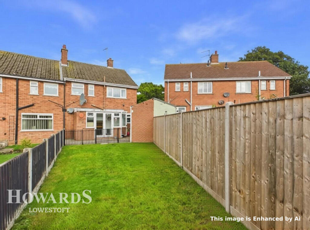 House in East Suffolk, Lowestoft - View 2