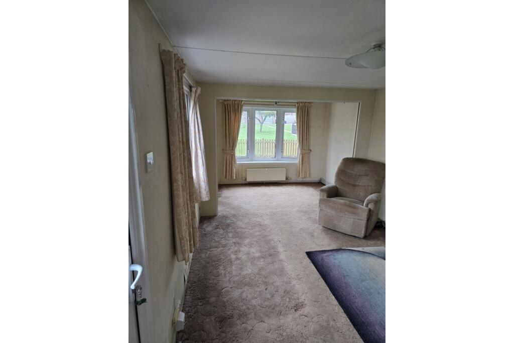 Haywicks Lane, Gloucester, GL2 photo 4
