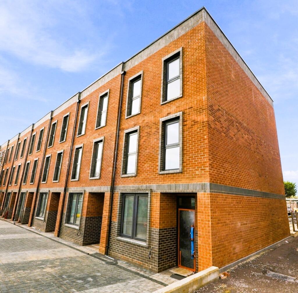House in Borehamwood, Elstree and Borehamwood - View 3