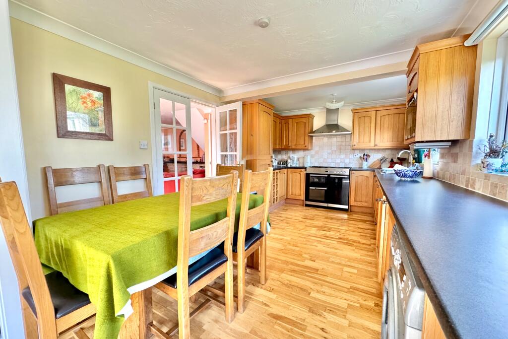 Southcliffe Road, Swanage photo 3
