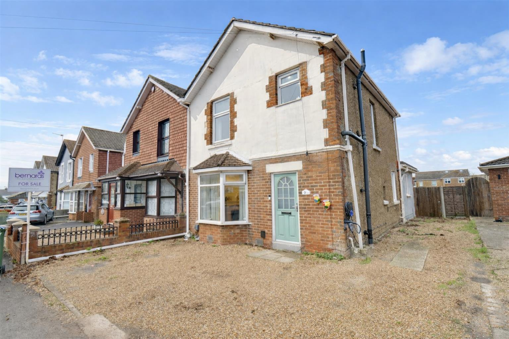 Main image of property: Gosport Road, Fareham, Hampshire, PO16 0QJ
