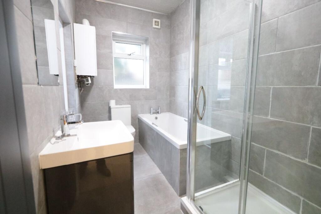 Apartment in Manchester - View 3