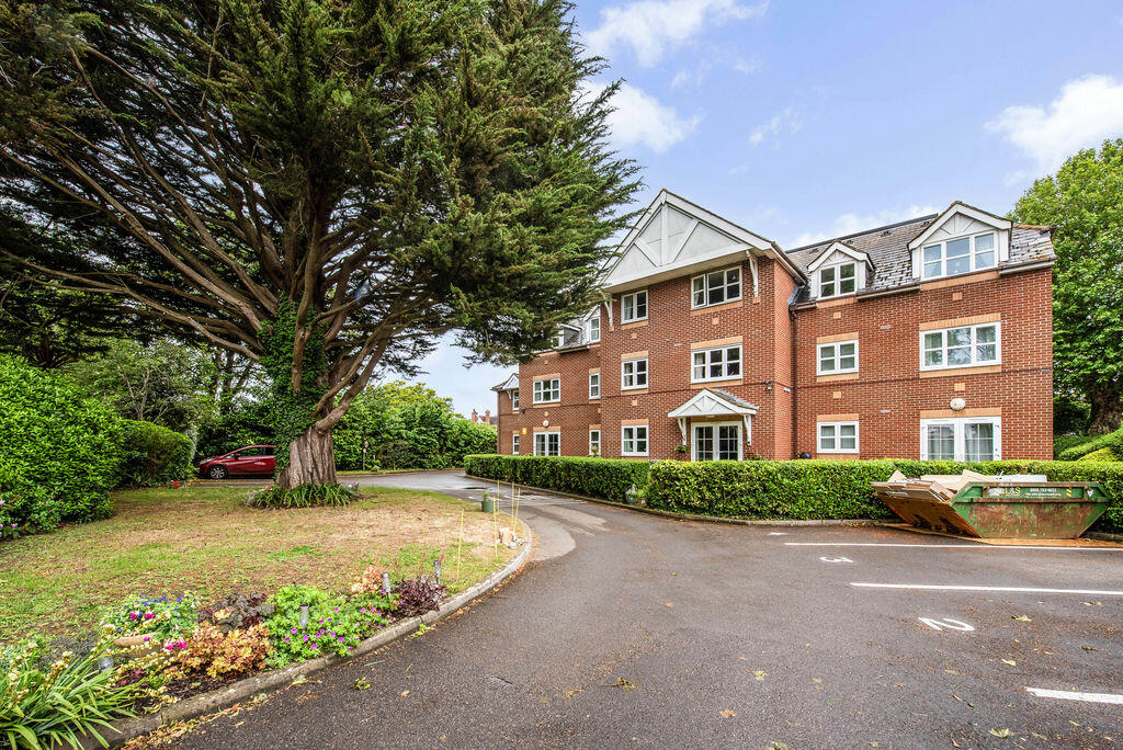 Main image of property: Havant Road, Emsworth