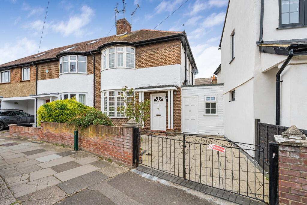 Main image of property: Cowper Road, London, W7