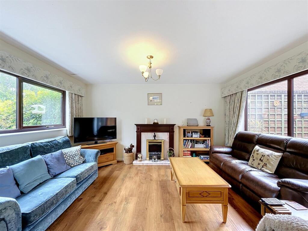 De Montfort Road, Kenilworth photo 3
