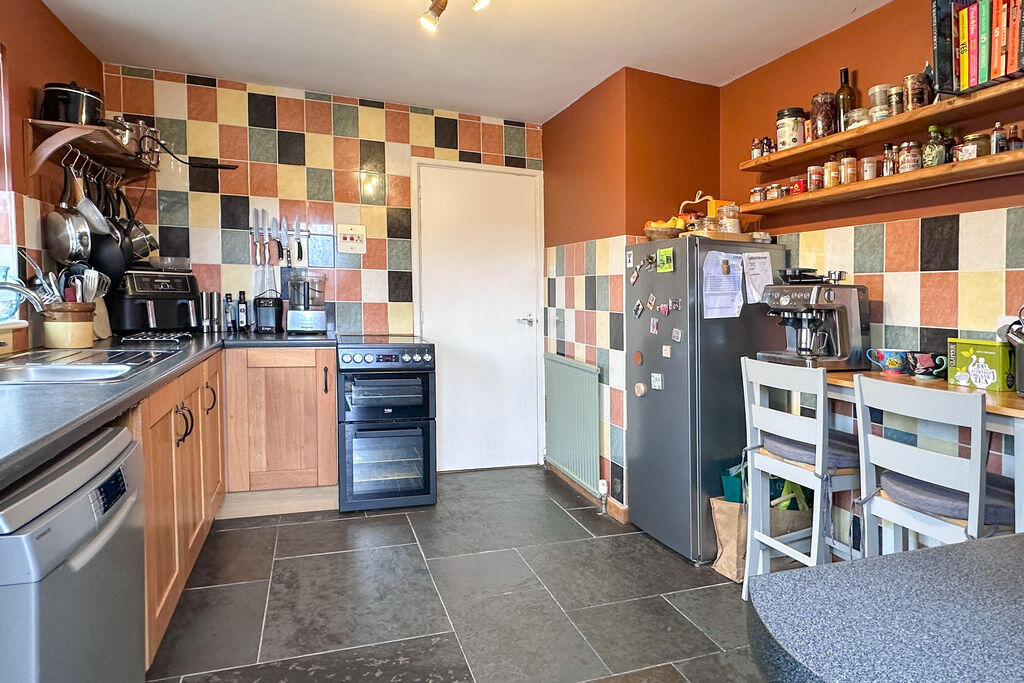 3-bed detached on Lamb Park, Chagford, £420,000
