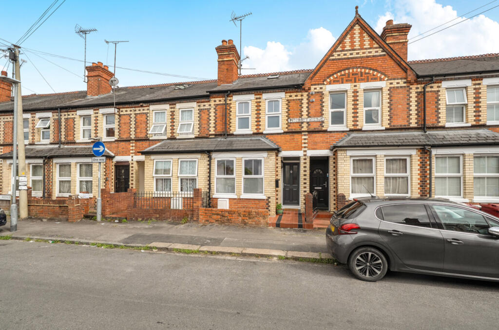 Main image of property: Pitcroft Avenue, Reading, Berkshire