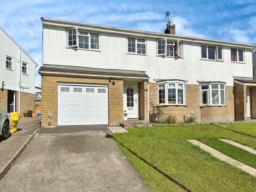 Main image of property: Highfields, Brackla, CF31