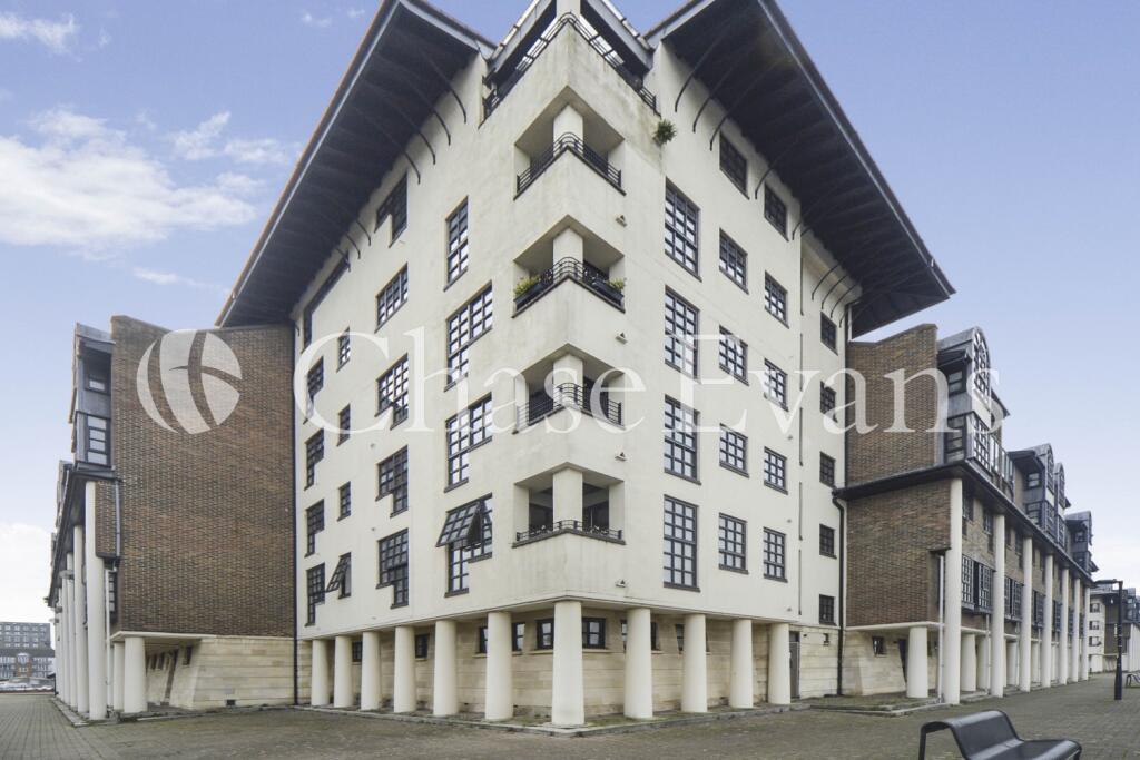 Main image of property: Rope Street, Surrey Quays, London, SE16