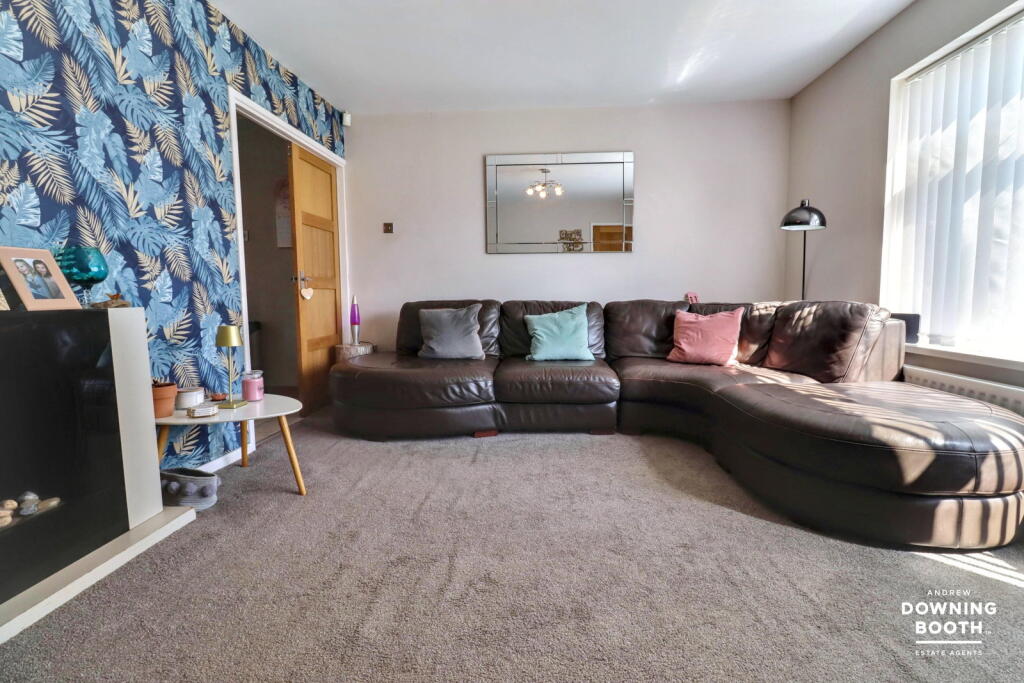 Lancaster Avenue, Aldridge, Walsall, WS9 8RE - Spacious Corner Plot photo 4
