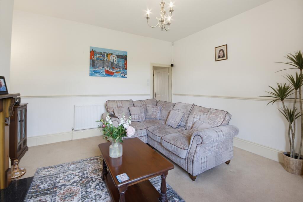 House in Kirklees, West Yorkshire - More