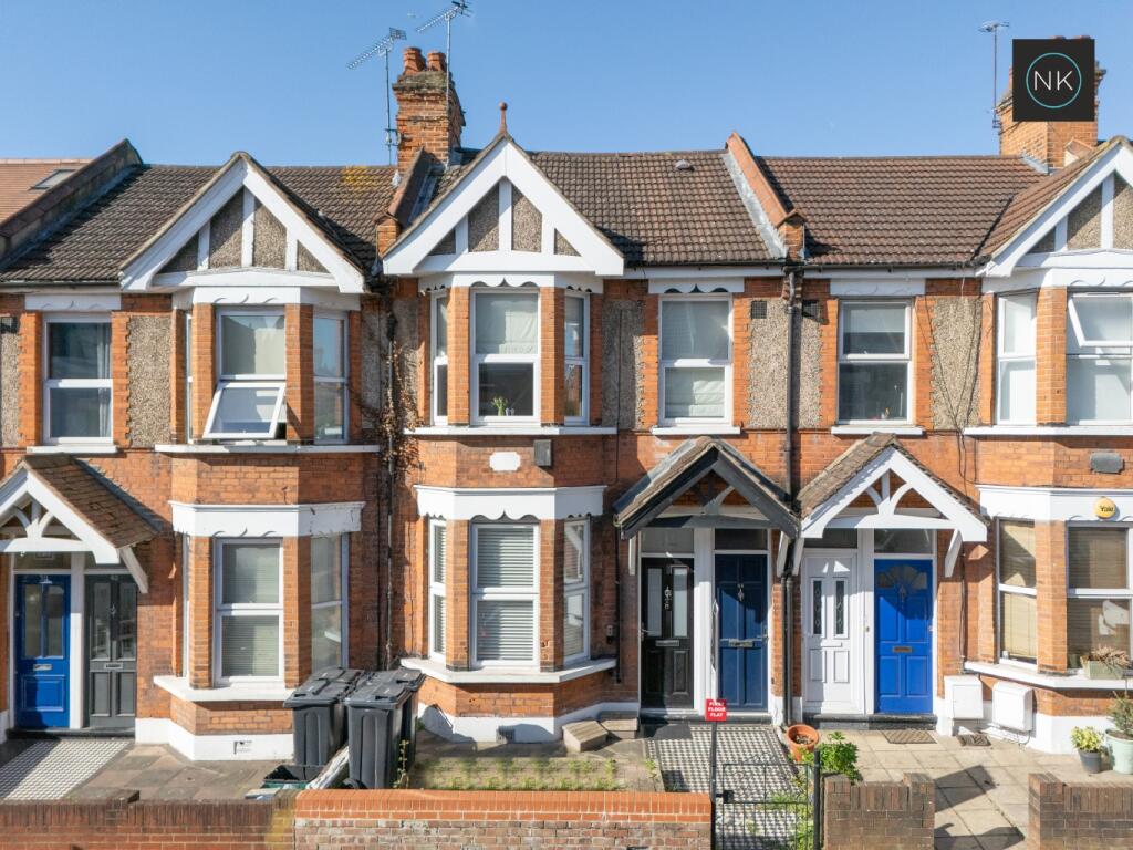 Main image of property: George Lane, South Woodford, London, E18 1LW