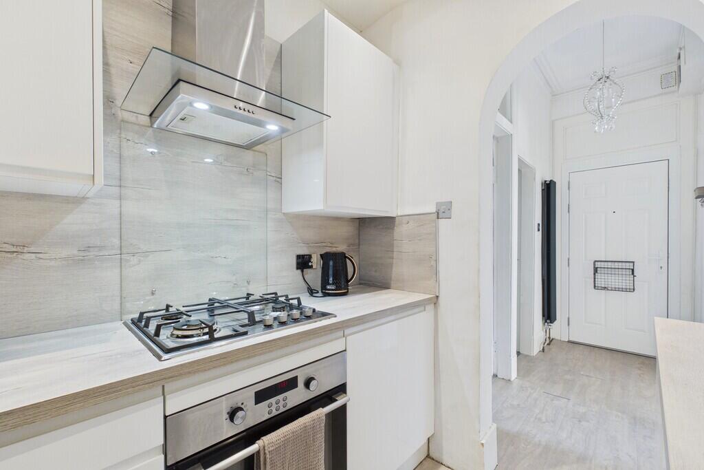 Apartment in Glasgow - View 5