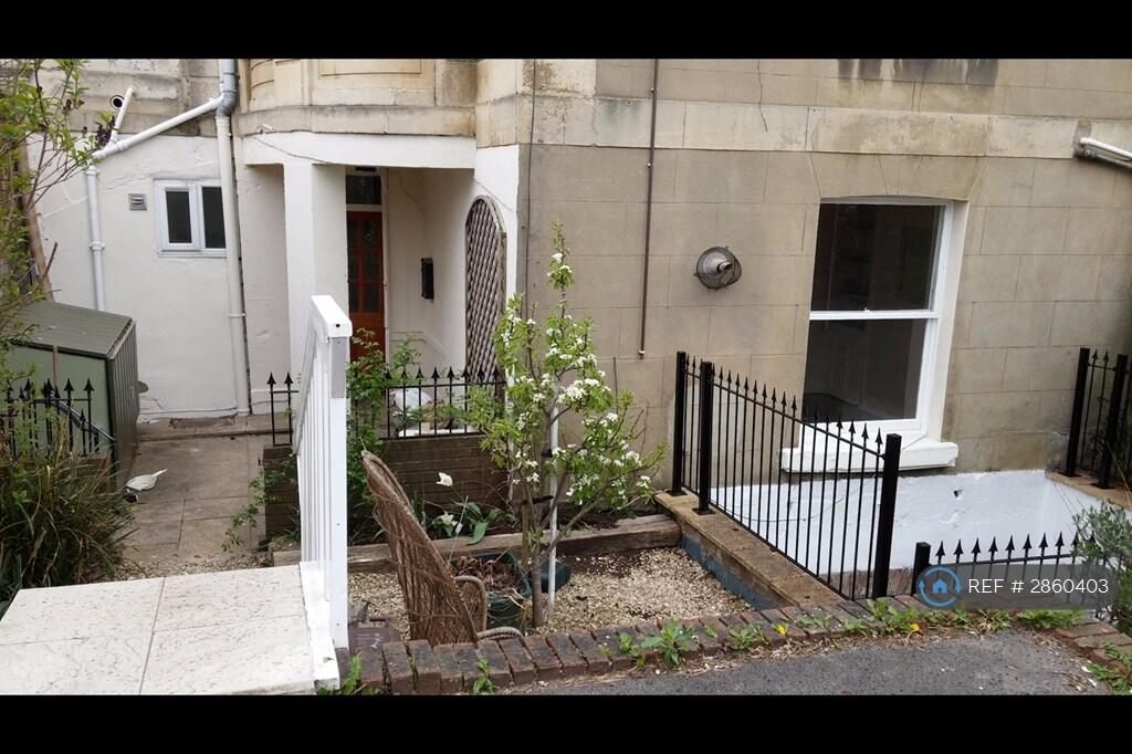 Main image of property: Victoria Walk, Bristol, BS6