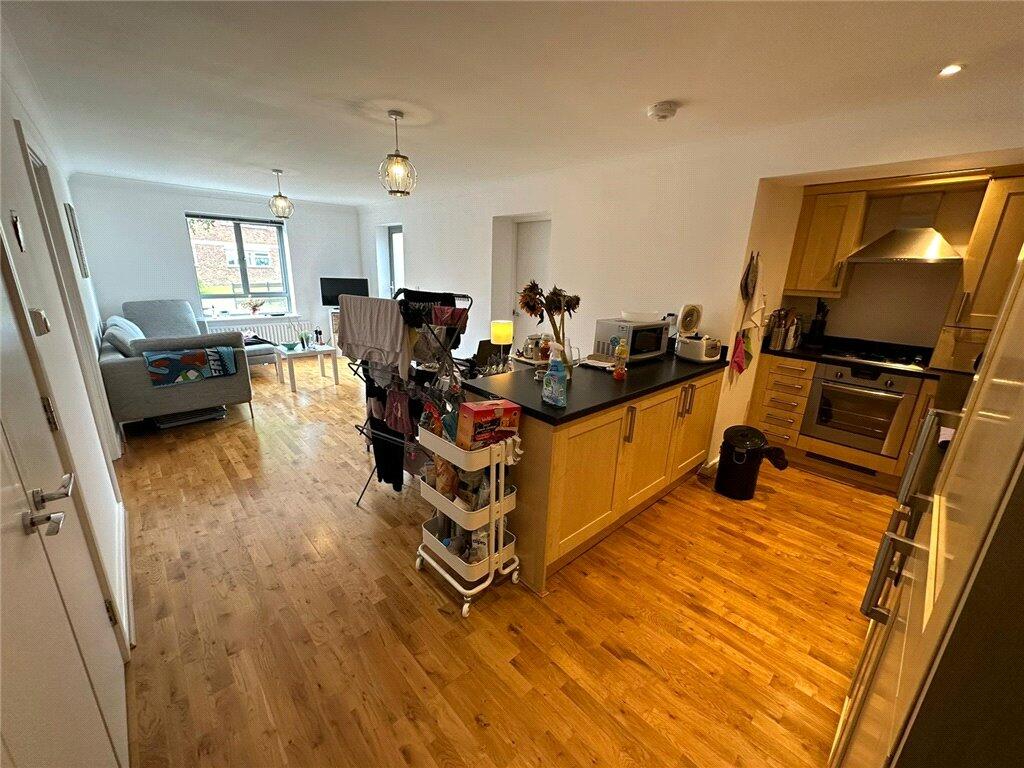 London Road, St. Albans, Hertfordshire – pohled 3