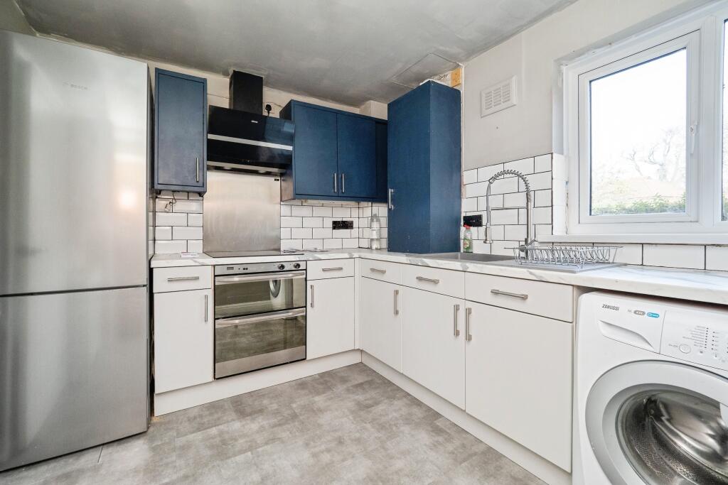 Apartment in Anlaby, Anlaby with Anlaby Common - View 4