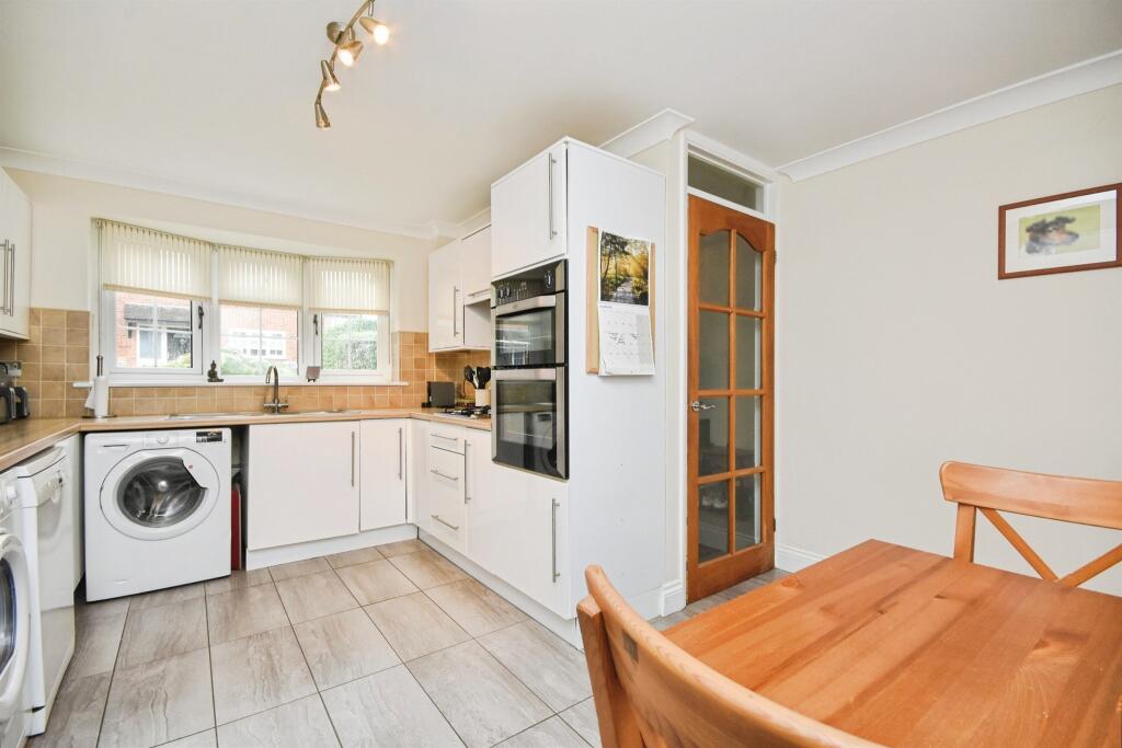 House in Chelmsford - View 4