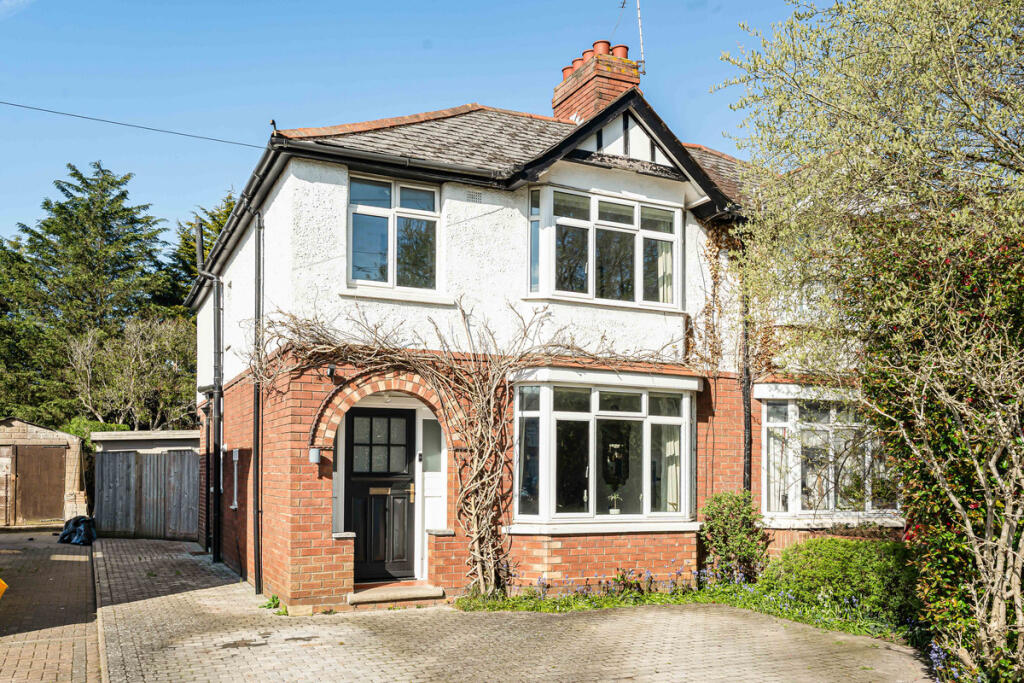 Main image of property: Eastern Avenue, Oxford, OX4