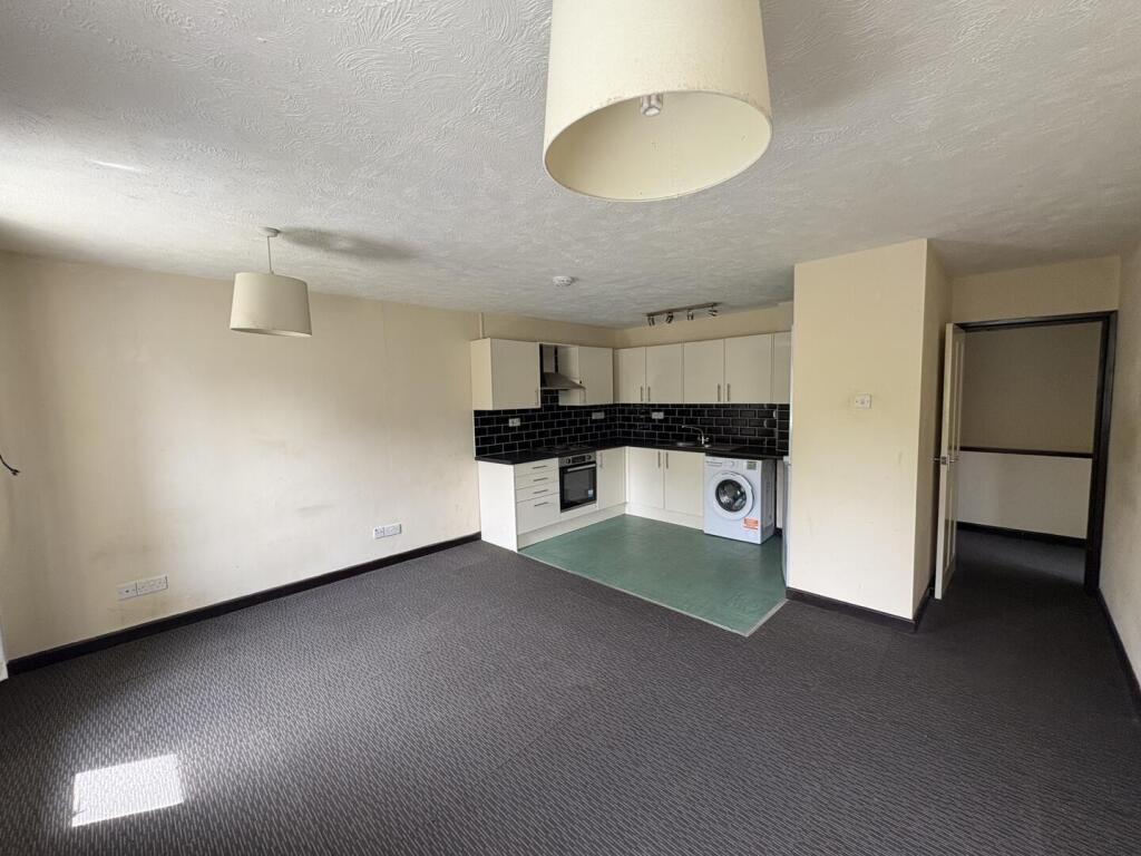 House in Guildford - View 4
