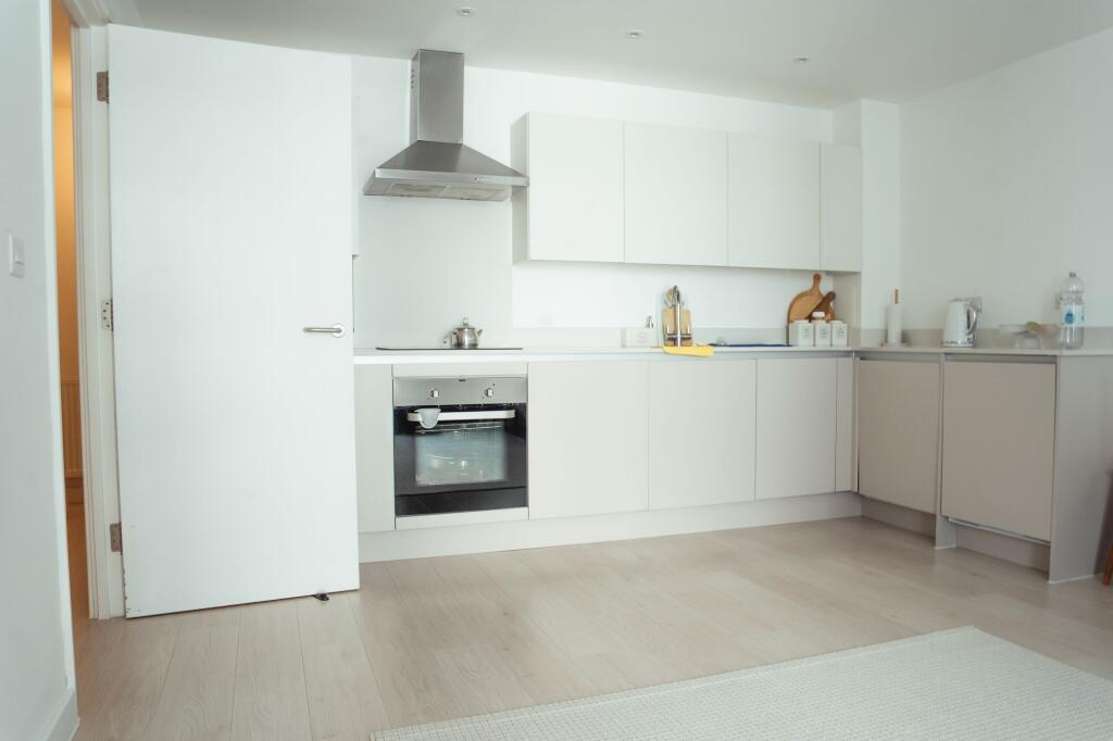 Apartment in Harlow, Essex - View 2