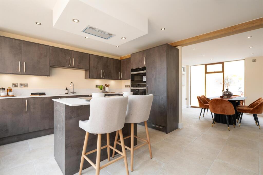 Additional image 3 of Fallon Court, Tanworth-In-Arden