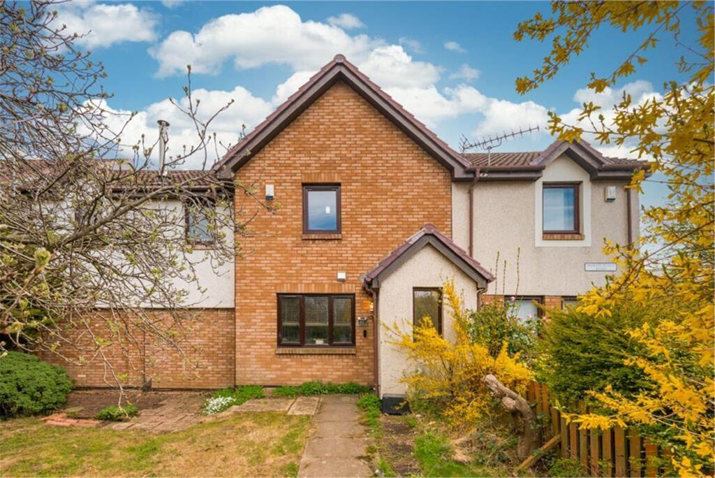 Main image of property: 62 Moredunvale Road, Edinburgh, EH17 7RZ