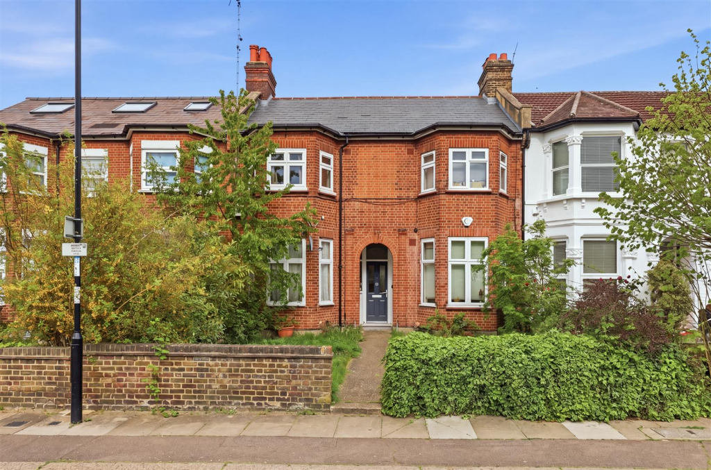 Main image of property: Wellmeadow Road, Hither Green, SE13